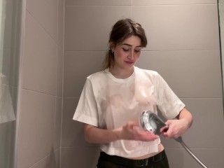 Wet v. Dry T-Shirt Contest!!