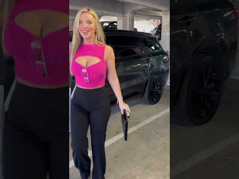 Marie Office Crush | Work Pants & Dresses Walking Compilation | Marie Dee in the Office