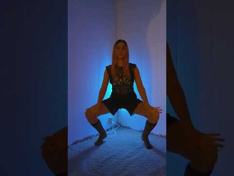 Marta Vlog  Wild dancing in transparent shorts #000